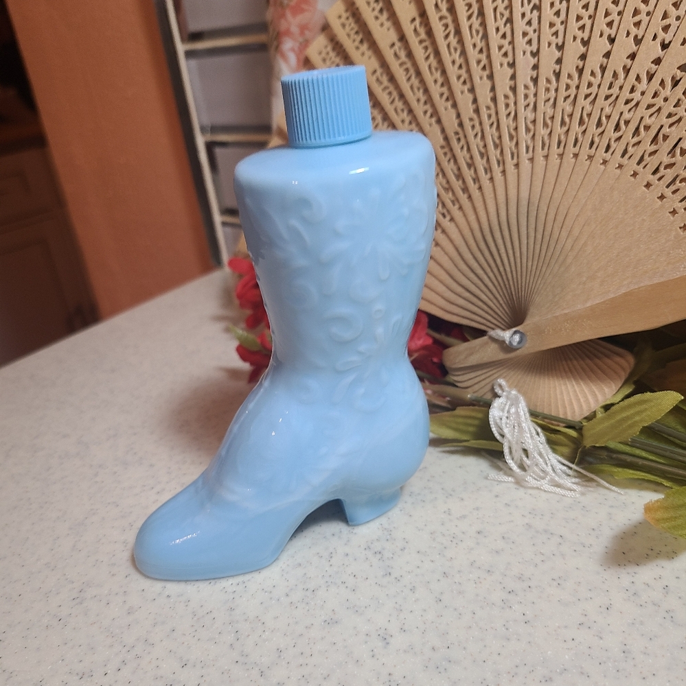 Light Blue Boot-Shaped Decorative Bottle AVON Collectible Bottle Empty - Picture 8 of 8